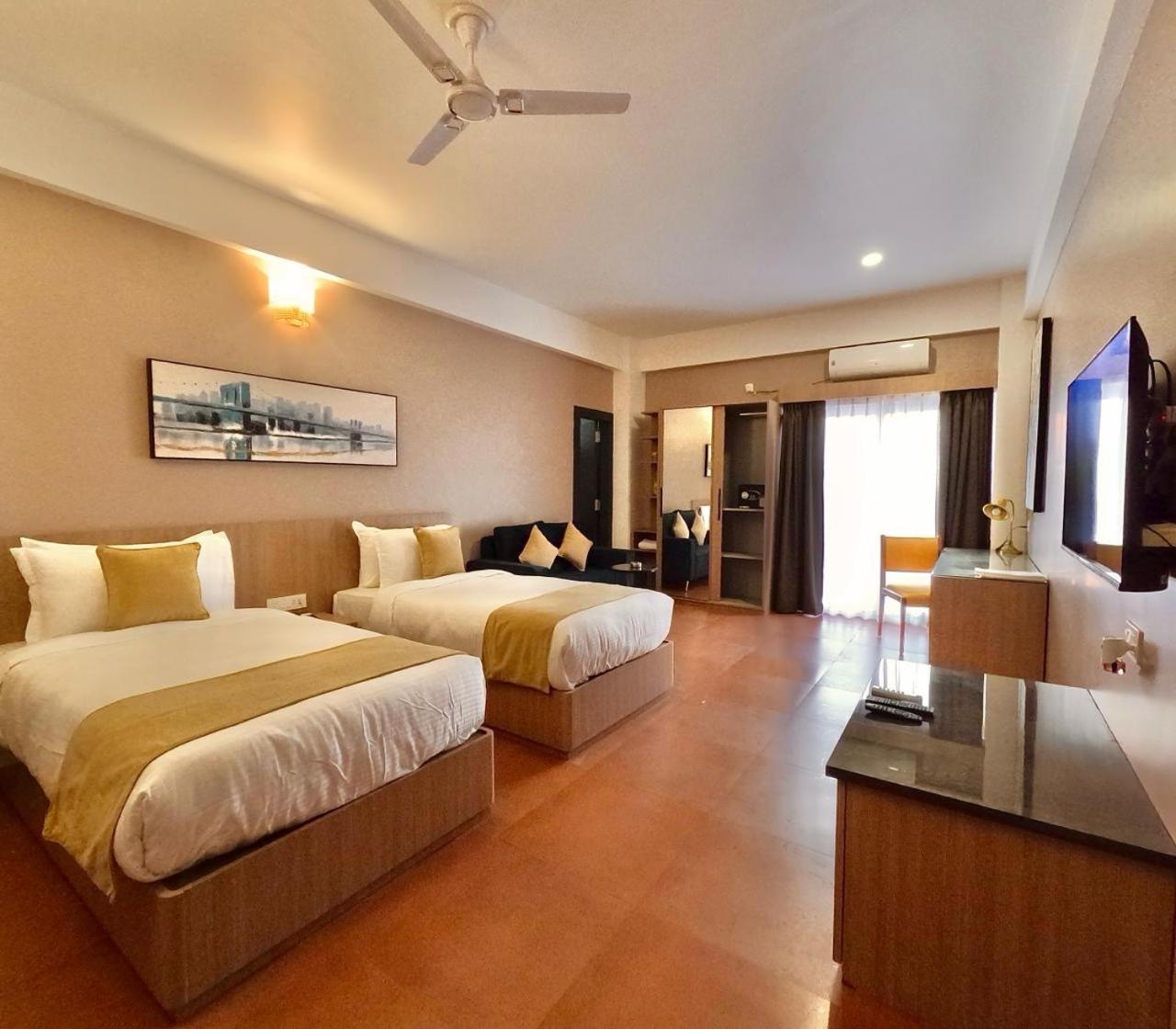 The Dibrugarh Address Hotel Екстериор снимка
