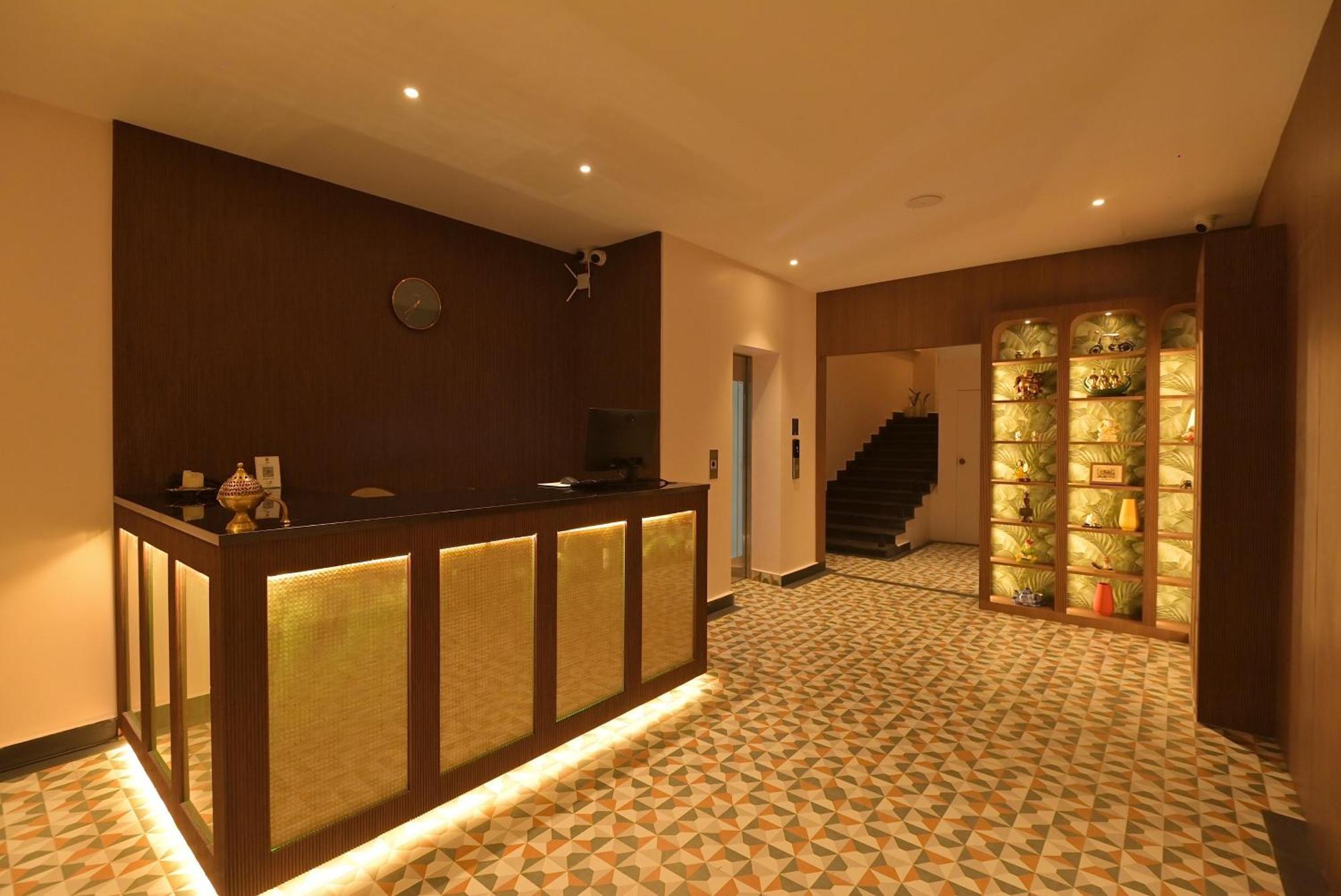 The Dibrugarh Address Hotel Екстериор снимка